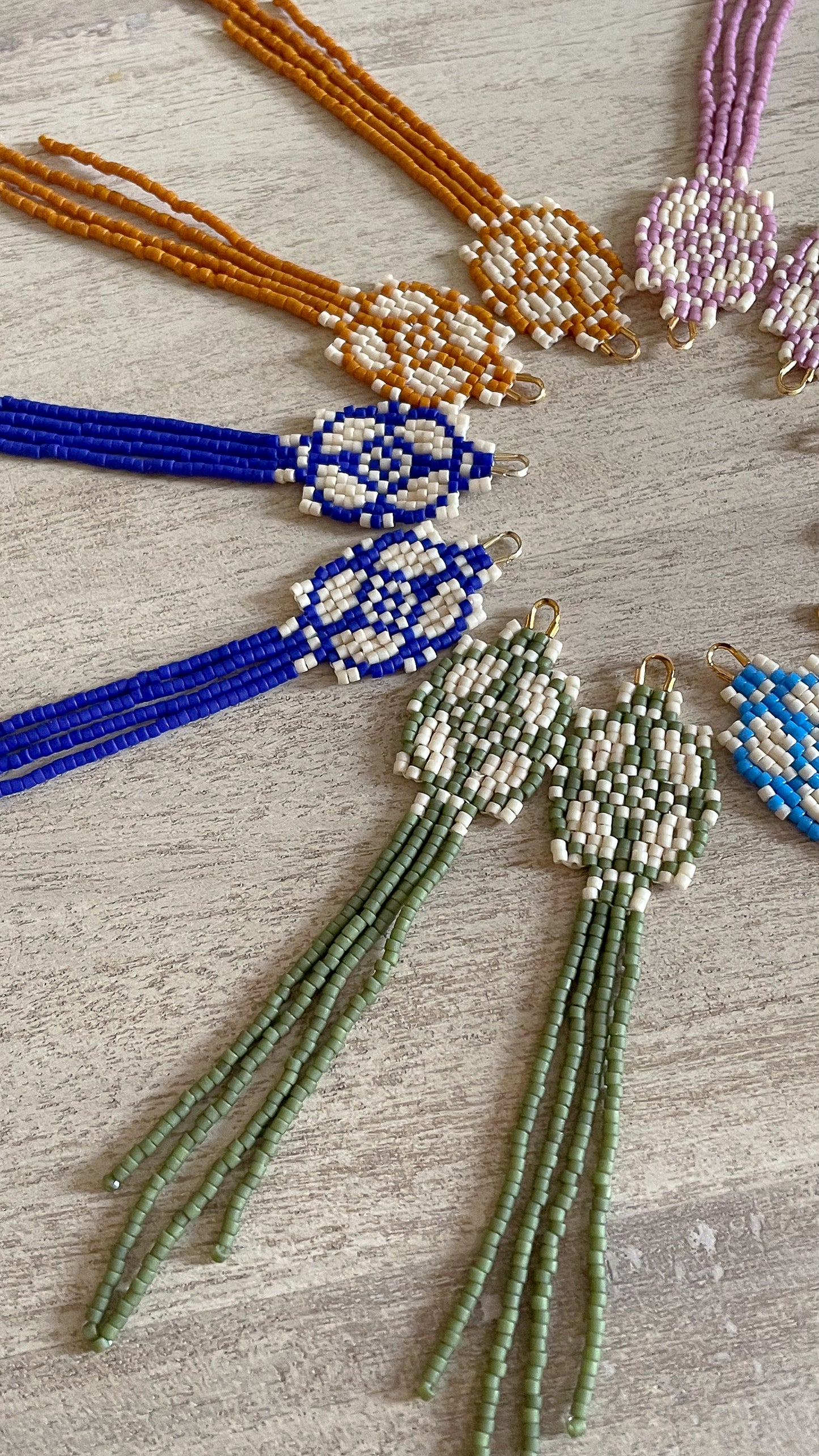 Athens Lace Brick Stitch Earring tutorial VIDEO + PATTERN