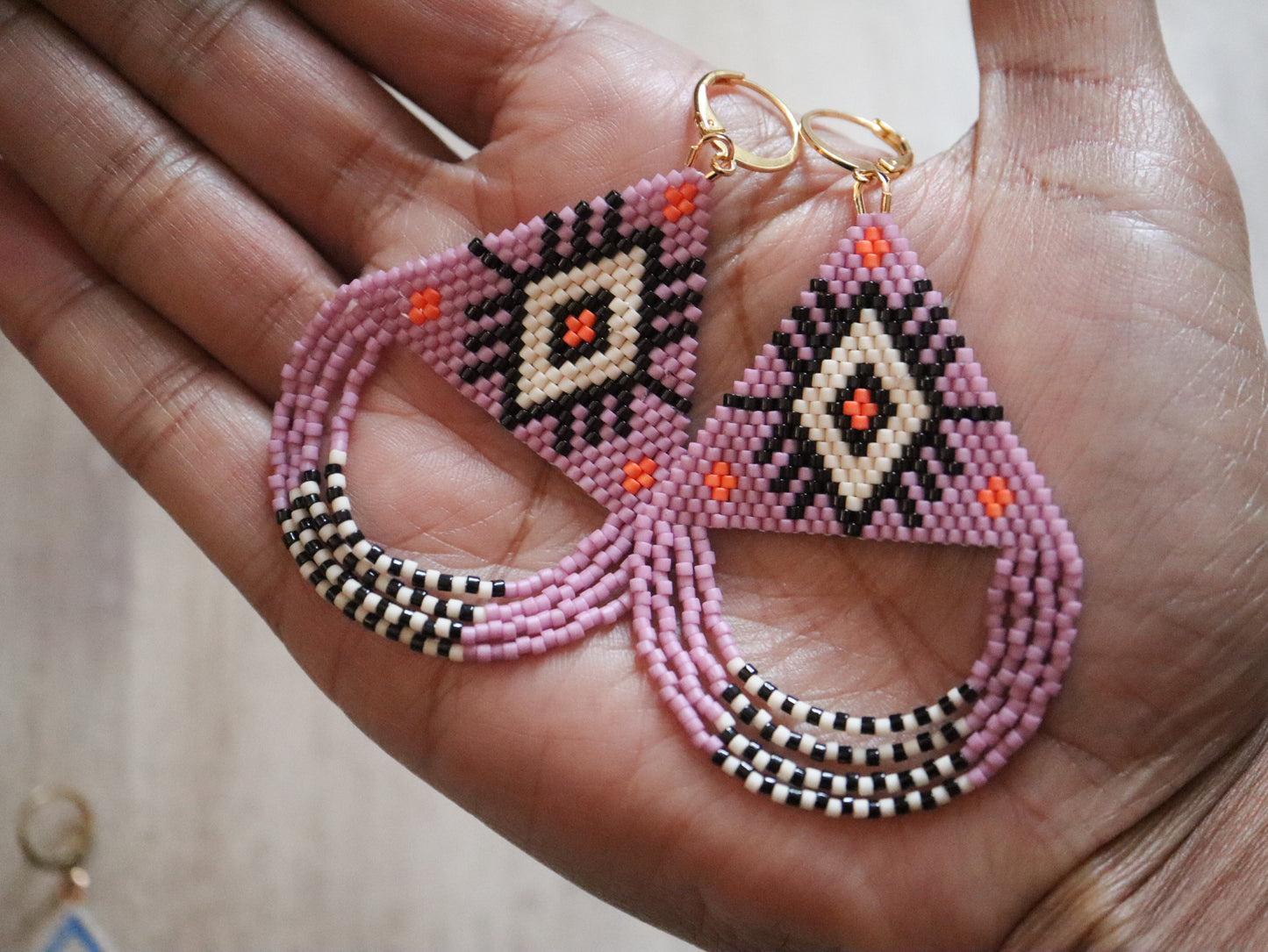 Focus Crocus Beaded Fringe Earrings Pattern - Digital Download
