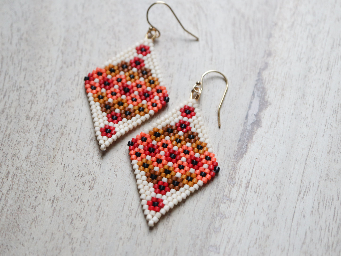 Flower Fields Sunset Diamond Earrings Pattern - Digital Download