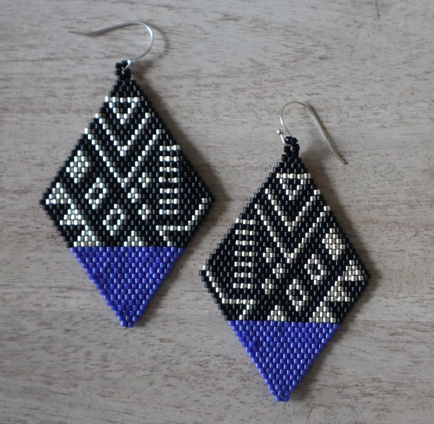 Black & Silver Diamond Seed Bead Earring Pattern - Digital Download