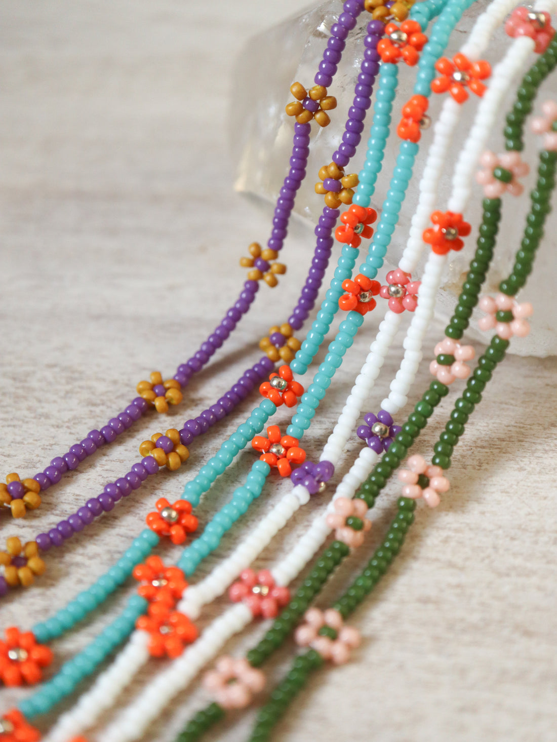 Get Started Beading Today With This Easy Daisy Chain Necklace Tutorial