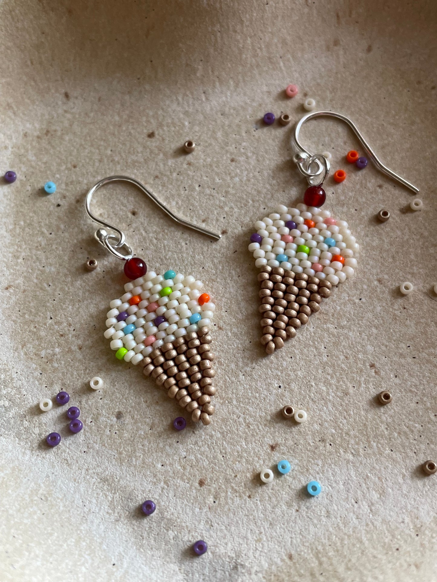 FREE Brick Stitch Ice Cream Cone Earrings Pattern + Video Tutorial