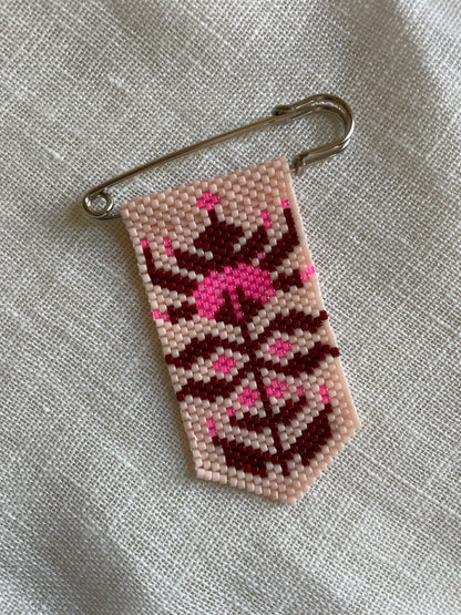Thistle Lore Stitch Charm Pin Beading Pattern | PDF