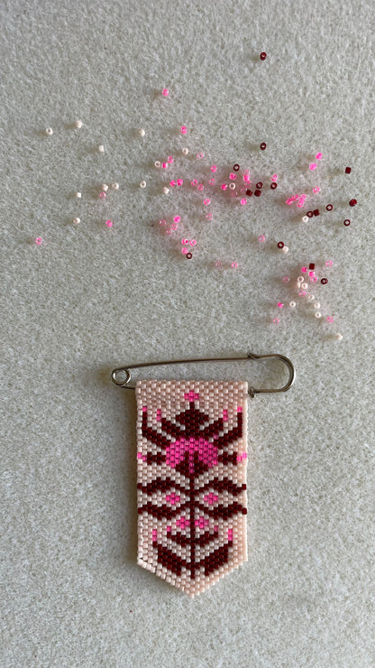 Thistle Lore Stitch Charm Pin Beading Pattern | PDF