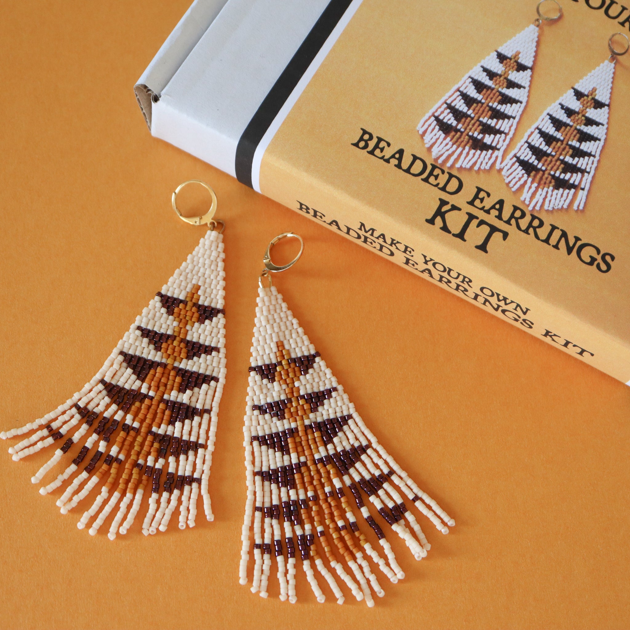 Heidi's DIY Beaded Fringe Earrings with Seed Beads | Seed bead tutorial,  Seed bead bracelet patterns, Seed bead bracelets tutorials